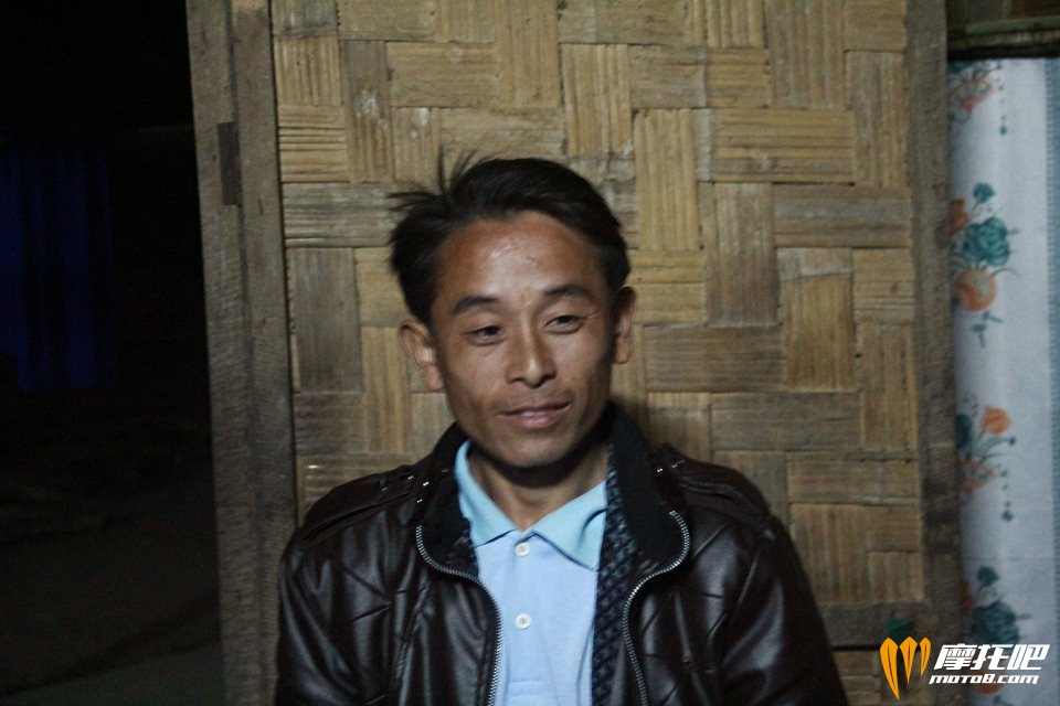 老挝的村长