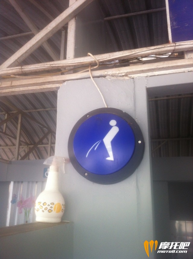 泰国厕所标志，好有内涵啊
