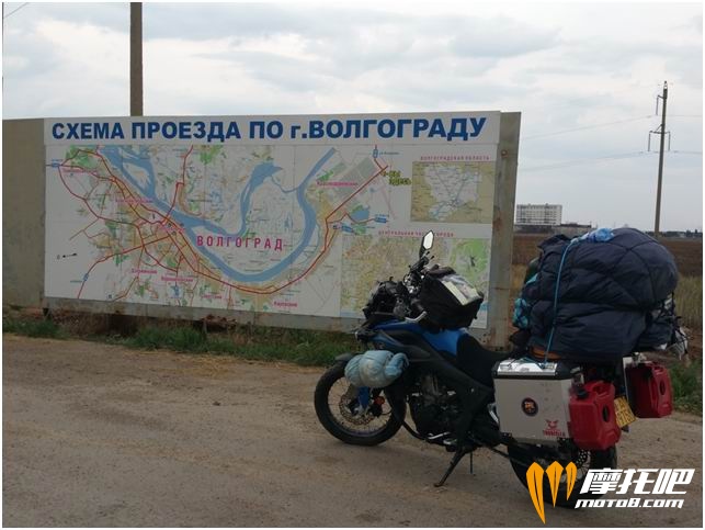 伏尔加格勒的地图，停留了1分钟不到时间，就被无数蚊子骚扰得赶紧逃离
