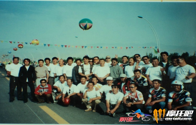 2003年第四届摩旅节开幕及北京路八车道开通.jpg