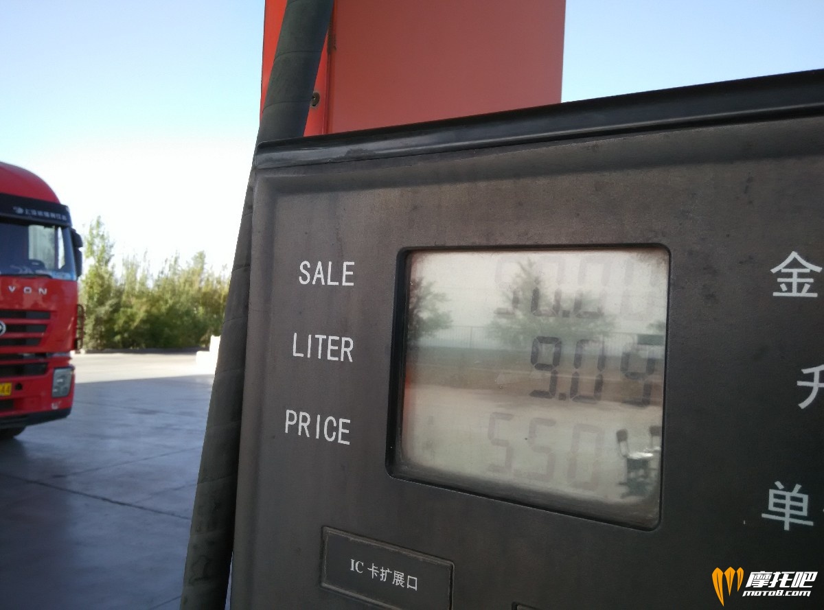 新疆的油价比内地便宜