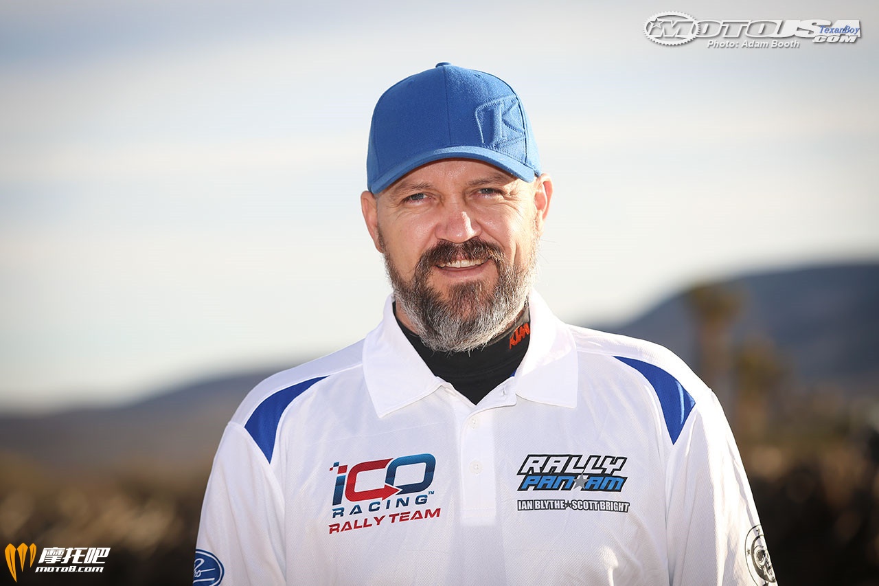 2016_Dakar_Riders-ScottBright.jpg