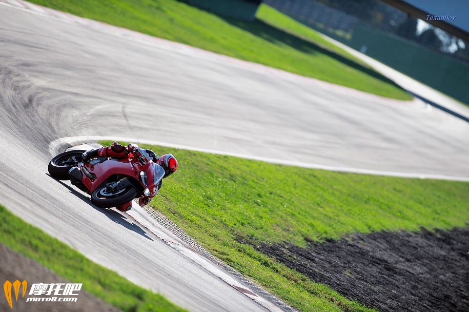 2015-Ducati-Superbike-1299-Panigale-S3.jpg
