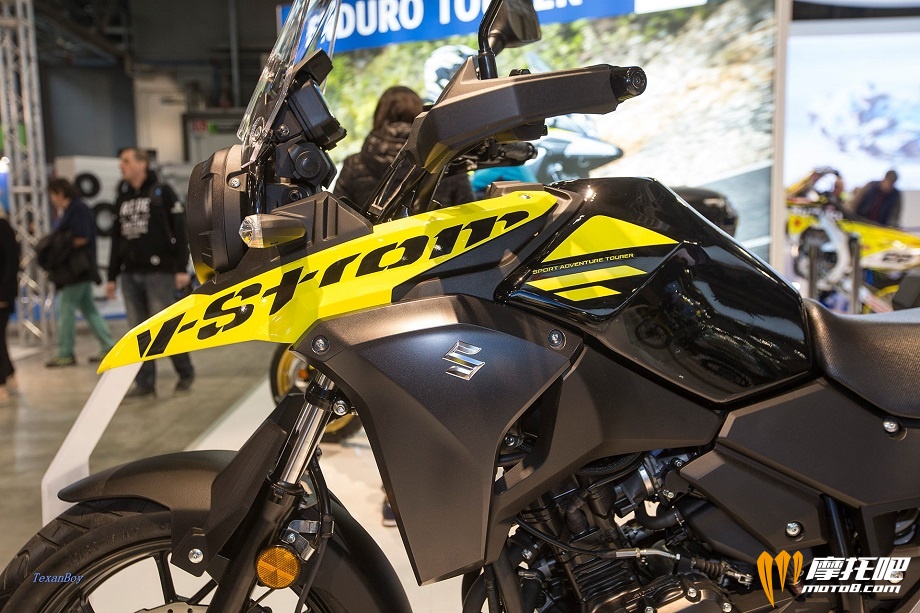 2017-suzuki-dl250-v-strom-ab9t1501.jpg