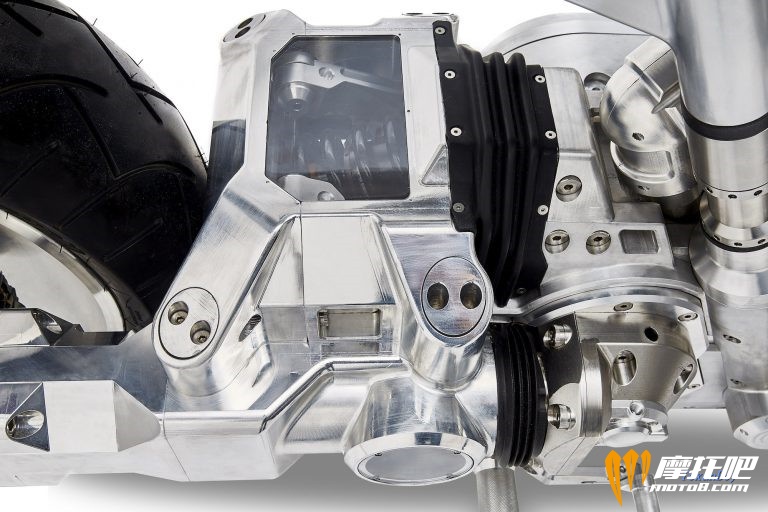Vanguard-Roadster-Motorcycle-15-768x512.jpg