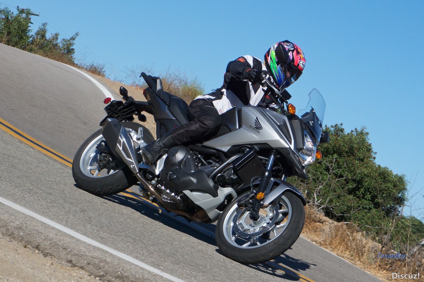 2016-honda-nc700x-review.jpg