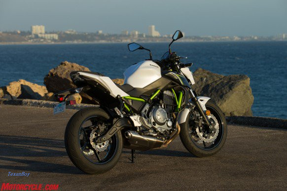 111816-2017-kawasaki-z650-KWP_6356-582x388.jpg