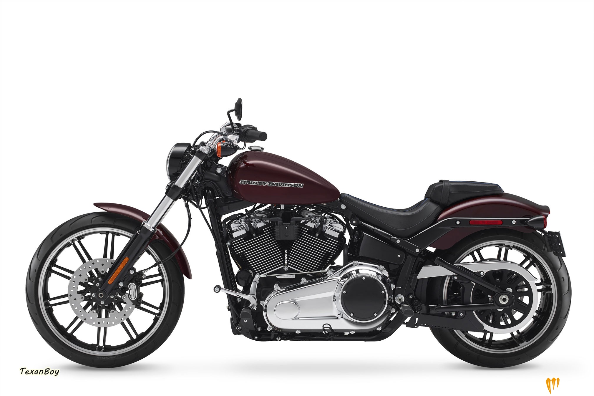 2018-Harley-Davidson-Breakout2.jpg