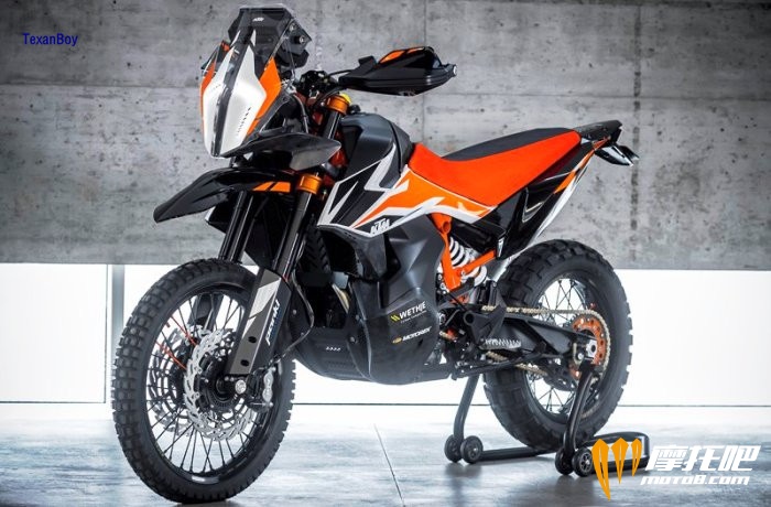 KTM-790-Adventure-front.jpg