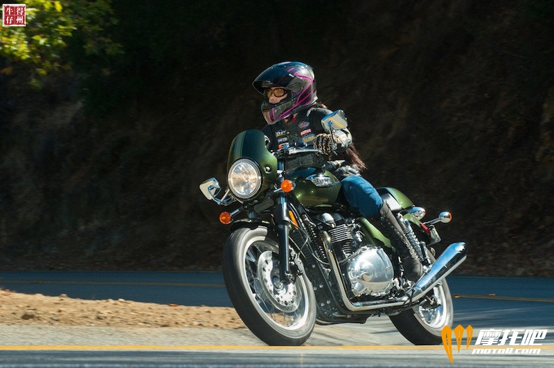 1626831850-Ride_Icon_woman_motorcycle_rider_brendafox.jpg