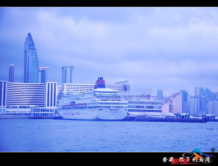 香港 维多利亚湾.jpg